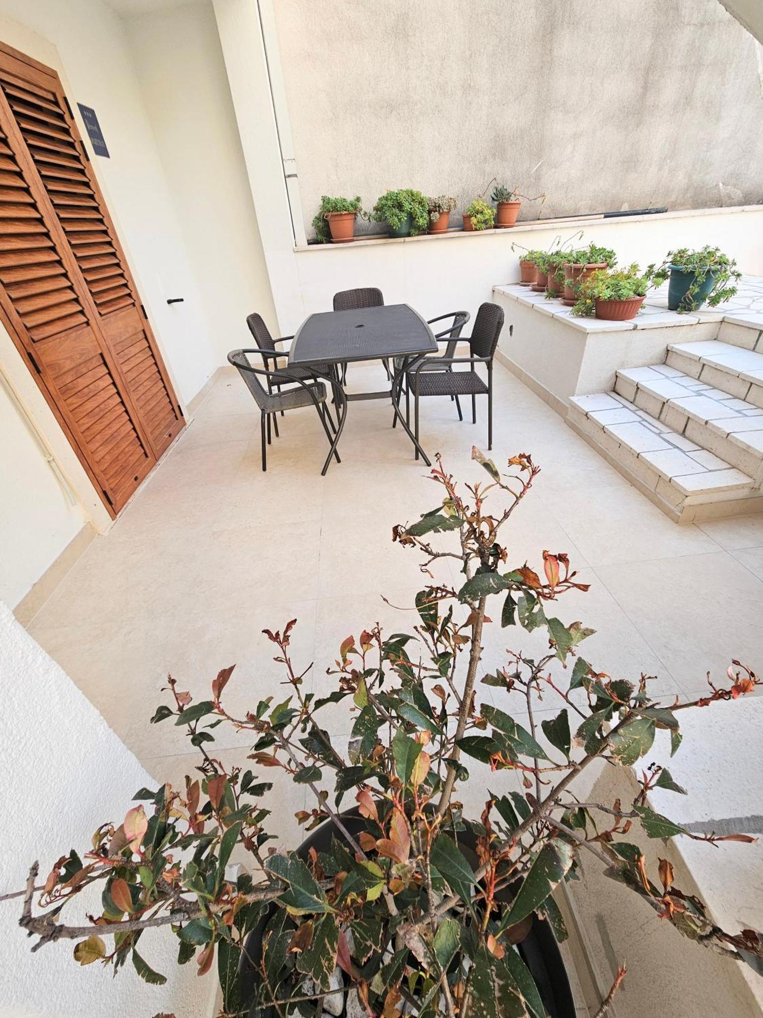 Apartmani Majic Макарска Екстериор снимка