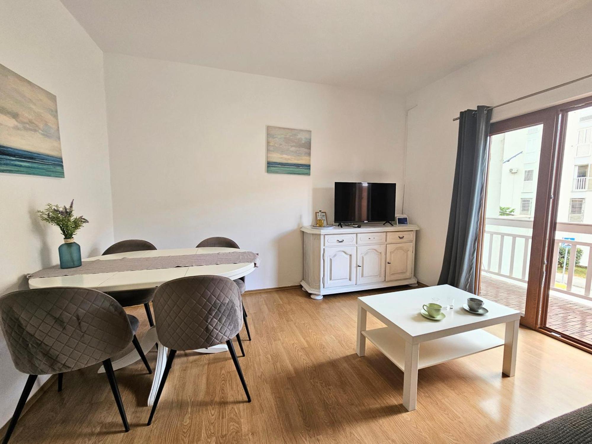 Apartmani Majic Макарска Екстериор снимка